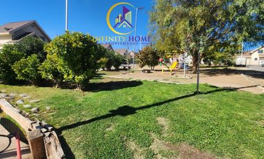 Acogedora Casa Alto El Manzano Til Til