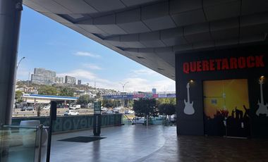 VENTA DE LOCAL EN PLAZA BOULEVARES SANTIAGO DE  QUERETARO