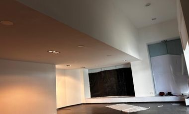 VENTA DE LOCAL EN PLAZA BOULEVARES SANTIAGO DE  QUERETARO