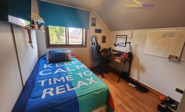 Espectacular Casa  en Alto el Manzano Til-Til.