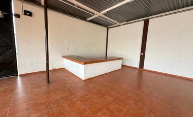 *¡VENDO JARDÍN DE FIESTAS!* fracc. Aranzazu Terracota