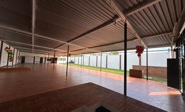 *¡VENDO JARDÍN DE FIESTAS!* fracc. Aranzazu Terracota