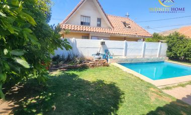 Hermosa  Casa con Local Comercial en Alto el Manzano Til-Til.