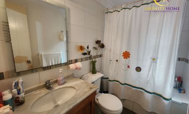 Hermosa  Casa con Local Comercial en Alto el Manzano Til-Til.