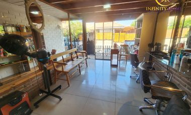 Hermosa  Casa con Local Comercial en Alto el Manzano Til-Til.