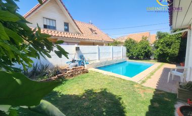 Hermosa  Casa con Local Comercial en Alto el Manzano Til-Til.