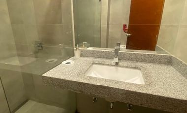 Alquiler lindo apartamento super bien ubicado