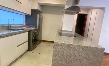 Alquiler lindo apartamento super bien ubicado
