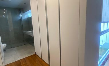 Alquiler lindo apartamento super bien ubicado