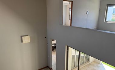 PRECIOSA RESIDENCIA EN EL FRACC PARAÍSO COUNTRY CLUB