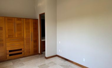 PRECIOSA RESIDENCIA EN EL FRACC PARAÍSO COUNTRY CLUB