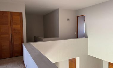 PRECIOSA RESIDENCIA EN EL FRACC PARAÍSO COUNTRY CLUB