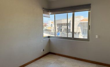 PRECIOSA RESIDENCIA EN EL FRACC PARAÍSO COUNTRY CLUB