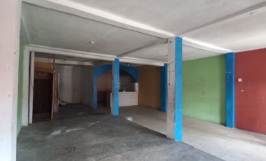 VENTA DE CASA DE 3 NIVELES CON TERRAZA EN FLORESTA 1. SUR DE GUAYAQUIL
