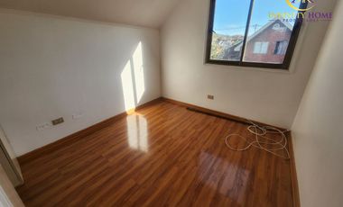 Hermosa Casa con Piscina en Alto el Manzano Til-Til.
