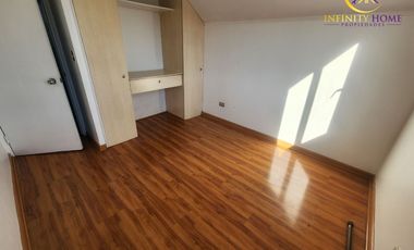 Hermosa Casa con Piscina en Alto el Manzano Til-Til.