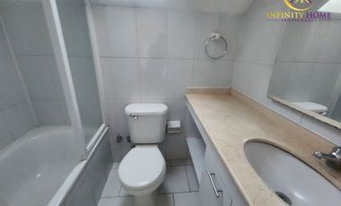 Hermosa Casa con Piscina en Alto el Manzano Til-Til.