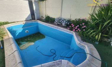 Hermosa Casa con Piscina en Alto el Manzano Til-Til.