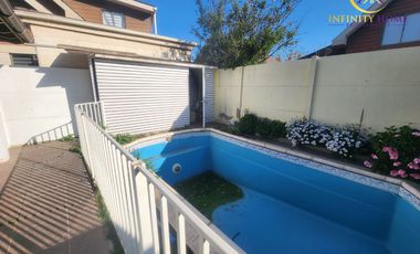 Hermosa Casa con Piscina en Alto el Manzano Til-Til.