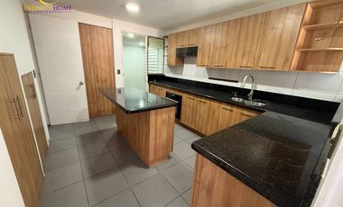 Amplia y Hermosa Casa con Piscina Alto el Manzano Til-Til.