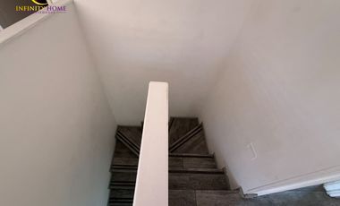 Amplia y Hermosa Casa con Piscina Alto el Manzano Til-Til.