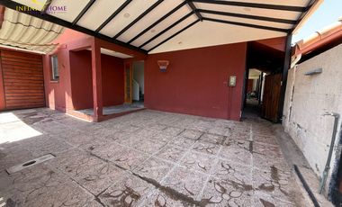 Amplia y Hermosa Casa con Piscina Alto el Manzano Til-Til.