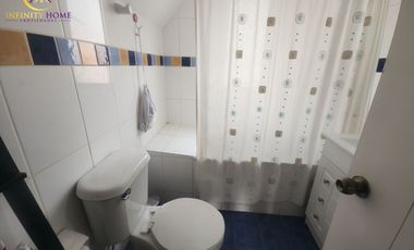 Gran Casa Modelo Gala con Piscina Alto el Manzano Til-Til.