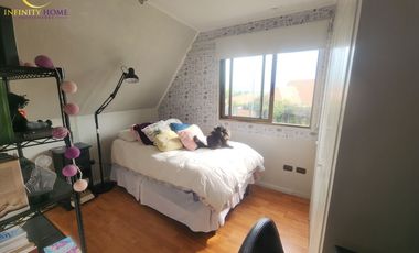 Gran Casa Modelo Gala con Piscina Alto el Manzano Til-Til.