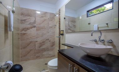 TE ALQUILO LINDA FINCA LOS NARANJOS LLAMANOS AL3219282302 ESCLUISVAS INSTALACIONES TE ESPERAMOS.