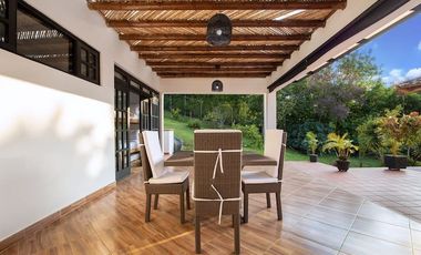 TE ALQUILO LINDA FINCA LOS NARANJOS LLAMANOS AL3219282302 ESCLUISVAS INSTALACIONES TE ESPERAMOS.