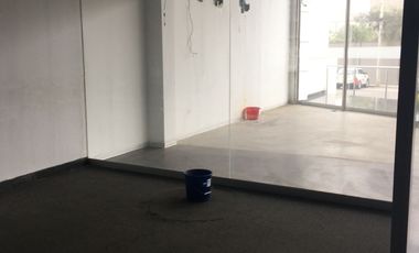 Alquilo Local Comercial en San Isidro