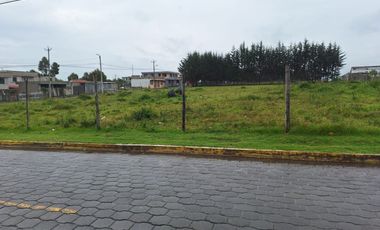 VENTA DOS TERRENOS PIFO, ITULCACHI, ESQUINEROS,  Y PLANOS, 3410M2 Y 2150M2