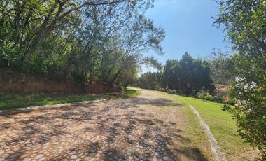 Bonito Lote SAN DIEGO 10 en Boulevard con vista Rancho San Diego Ixtapan Sal