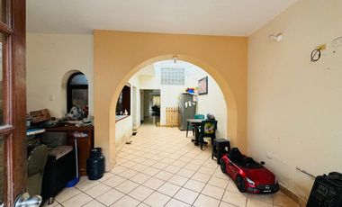 VENTA DE CASA  EN LA PERLA