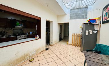VENTA DE CASA  EN LA PERLA