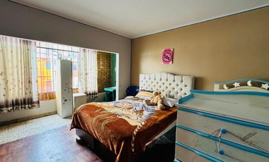 VENTA DE CASA  EN LA PERLA