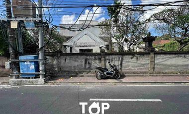 Freehold main road Land 2735 SqM or 27,35 Are in Seminyak bali closed to Starbucks Reserve Dewata