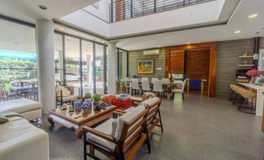 5BR House and Lot For Sale in Casa Milan Quezon City
