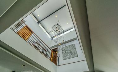 5BR House and Lot For Sale in Casa Milan Quezon City