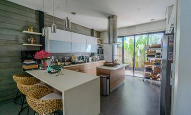 5BR House and Lot For Sale in Casa Milan Quezon City