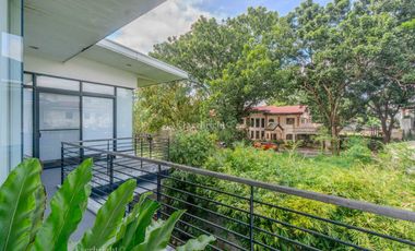5BR House and Lot For Sale in Casa Milan Quezon City