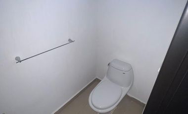 RENTA DE CASA EN PORTON CAÑADA