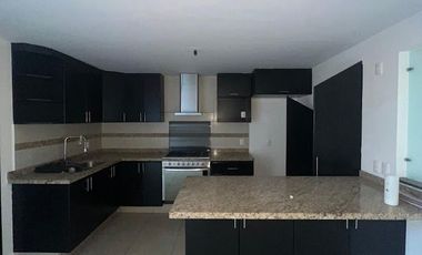 RENTA DE CASA EN PORTON CAÑADA