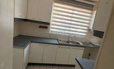 Casa a pasos Municipalidad Peñalolén y principales avenidas