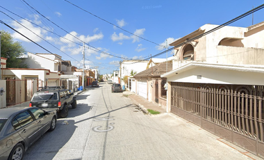 Casa en Col. Aztlán, Reynosa Tamaulipas., ¡Compra directa con el Banco, no se aceptan créditos!