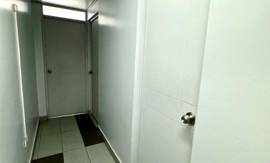 SE VENDE LOCAL ACONDICIONADO PARA CLÍNICA O LABORATORIO