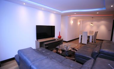 Venta de Hermoso Departamento Amoblado de 3 Dormitorios en La Portugal