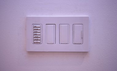 Venta de Hermoso Departamento Amoblado de 3 Dormitorios en La Portugal