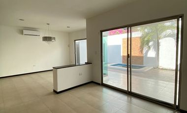 Hermosa Casa en Fracc. Villa Palmera
