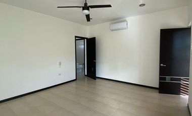 Hermosa Casa en Fracc. Villa Palmera